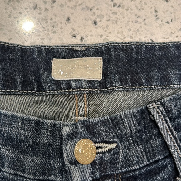 MOTHER The Looker Jeans in Tarnished - Picture 6 of 16